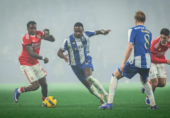 Pablo-Rosario-Sidny-Lopes-Cabral-Benfica-FC-Porto.jpg